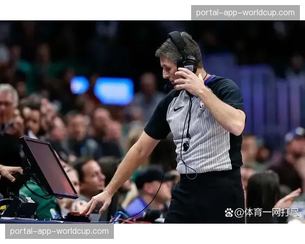 联盟董事会讨论关于扩大教练挑战范围至投篮犯规判罚的提案